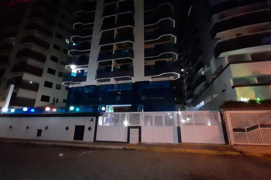 María Cristina ,ar,Wi-Fi e tv a cabo Apartamento Praia Grande  Exterior foto